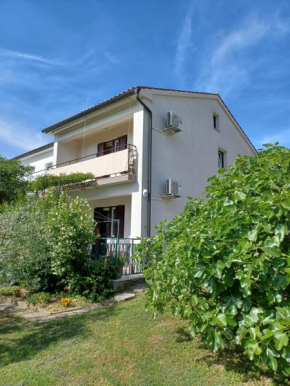 KLAVDIJ HOUSE